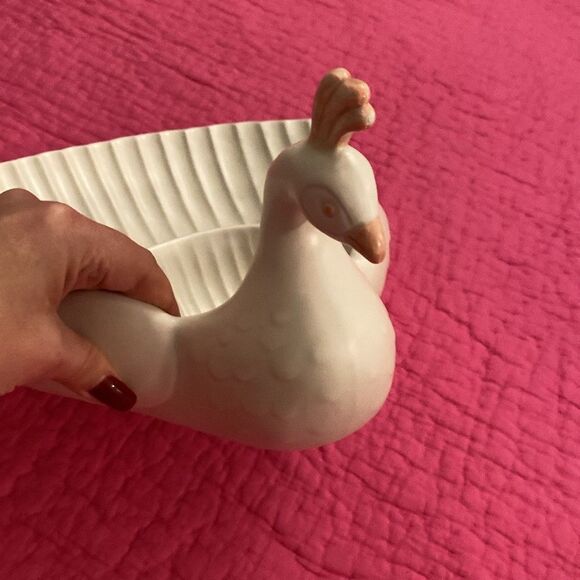 Fitz and Floyd Cream Ceramic Piece - Picture 4 of 11